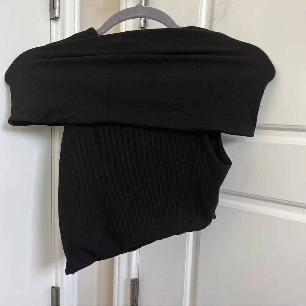 Naked Wardrobe Fold-over Off The Shoulder Ribbed Top in Black Size Medium